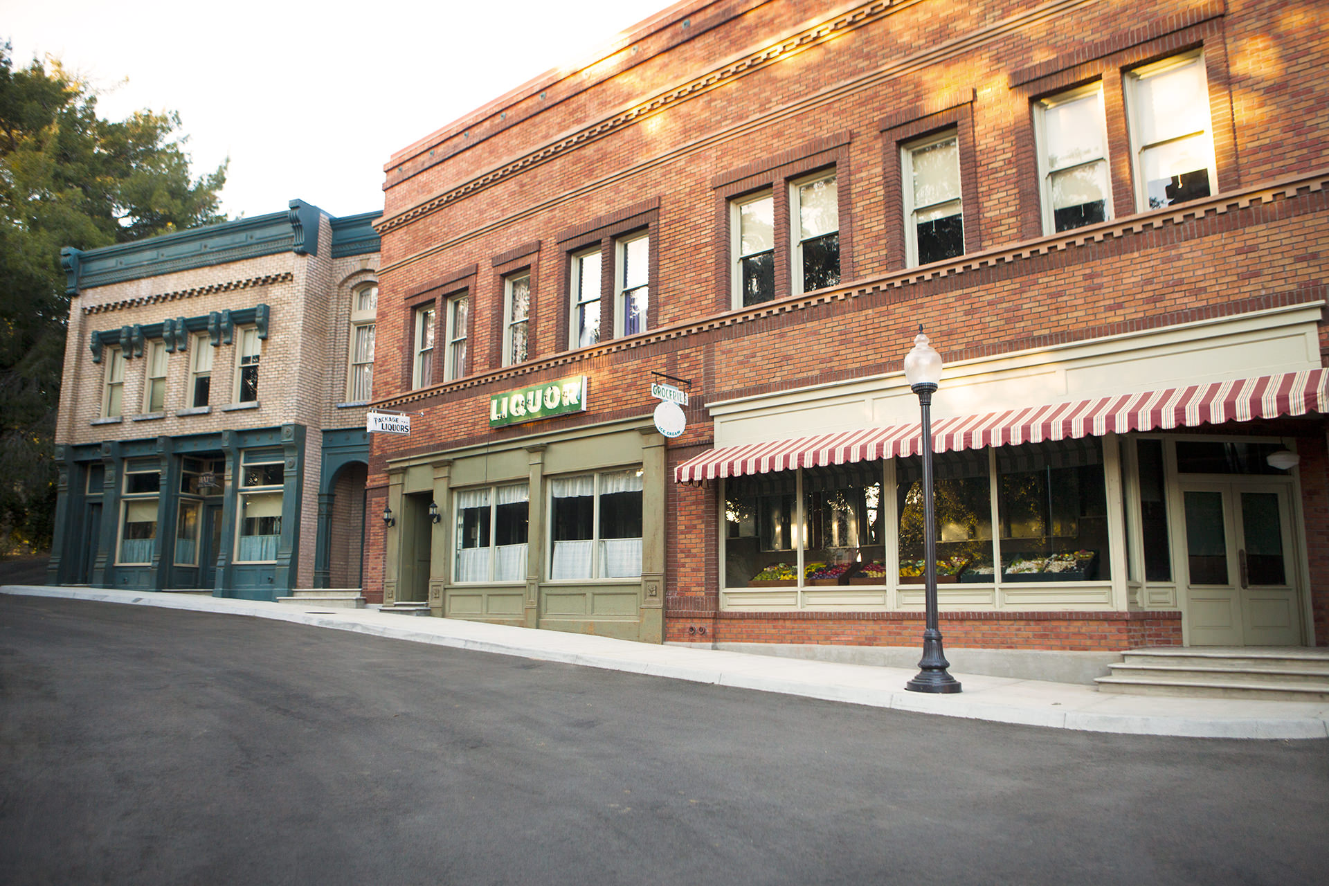 block-view-store-fronts