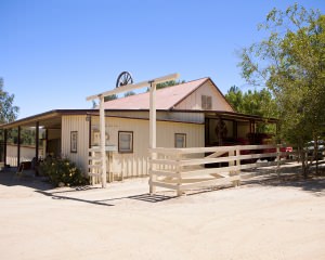 Main Barn - Exterior Fence